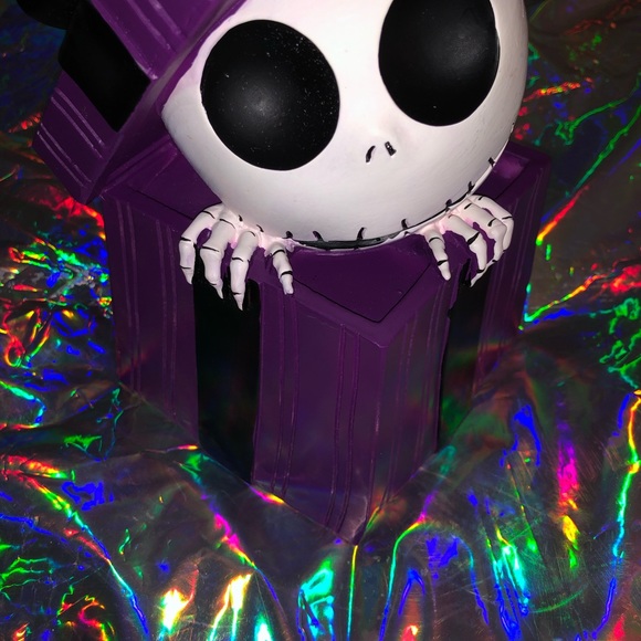 Disney Nightmare Before Christmas Jack Skellington Resin Present - Picture 4 of 6